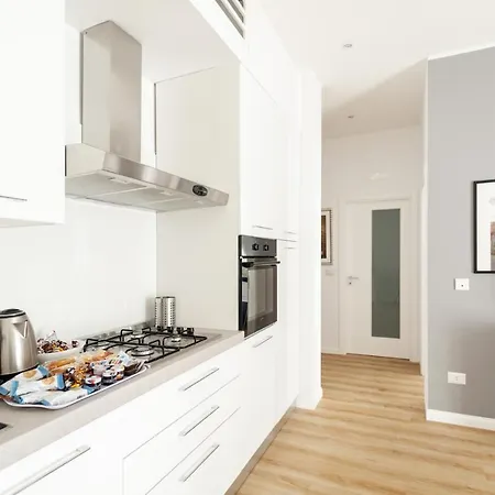 Traiano Luxury Apartamento Bari