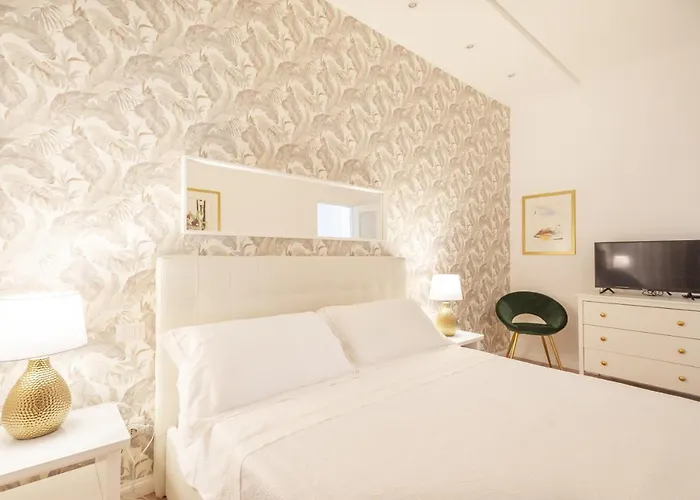 公寓 Traiano Luxury 巴里